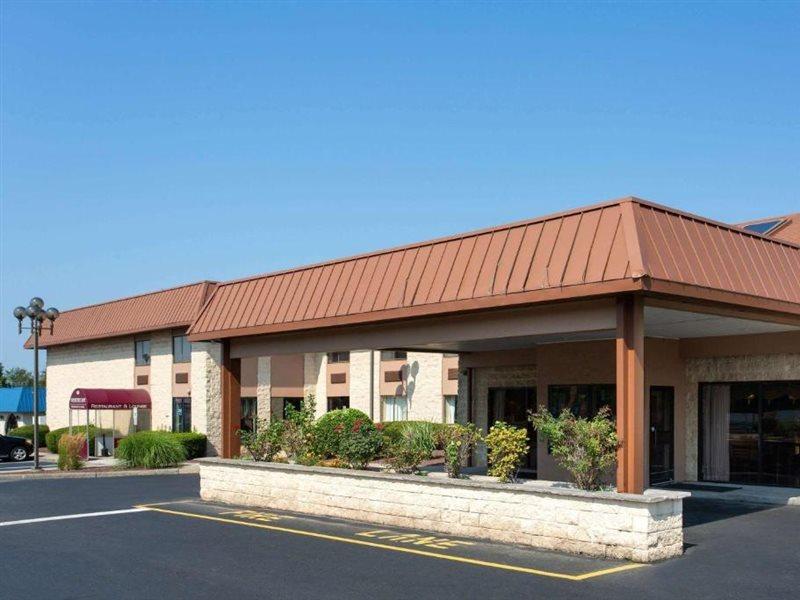 Days Inn By Wyndham Hillsborough Exterior foto